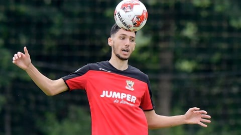 唐钱婷的赛 唐钱婷的赛