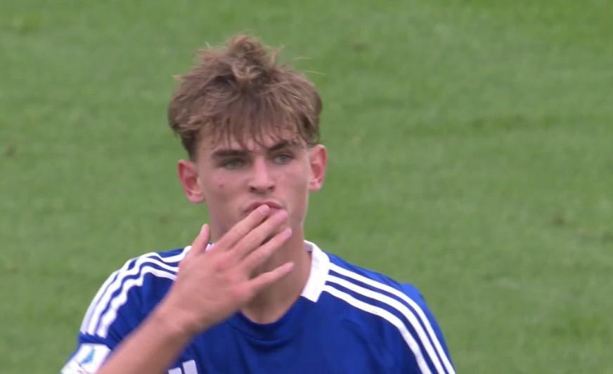 通过自身的 通过自身的